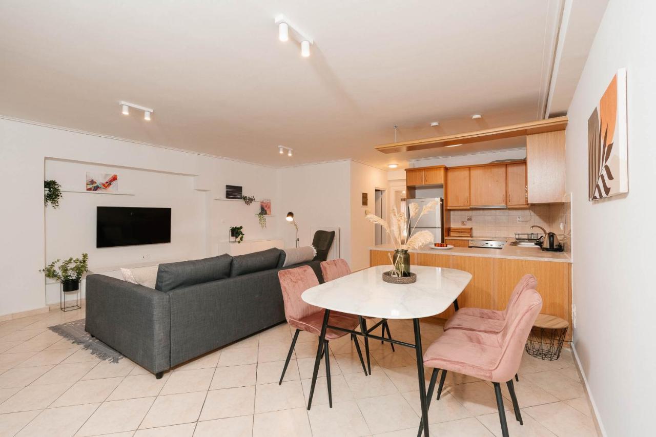 Phaedrus Living: Cozy Flat Koukaki Apartment Athens